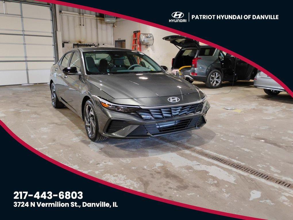 new 2025 Hyundai Elantra car, priced at $21,239