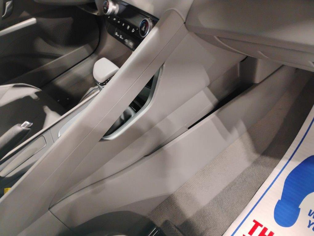 new 2025 Hyundai Elantra car, priced at $21,239