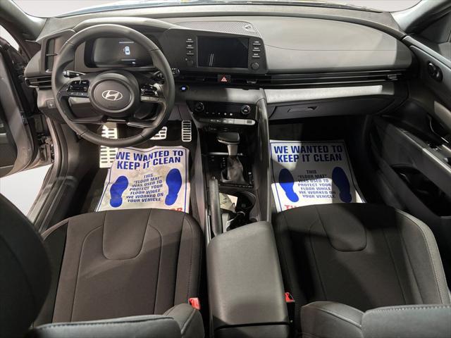 new 2025 Hyundai Elantra car, priced at $22,912