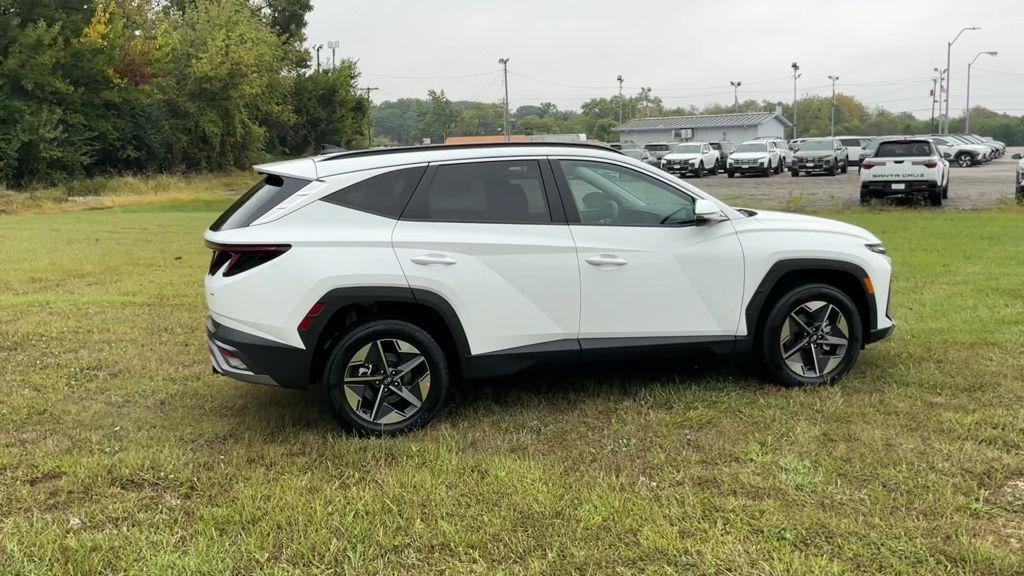 new 2026 Hyundai Tucson car, priced at $30,998