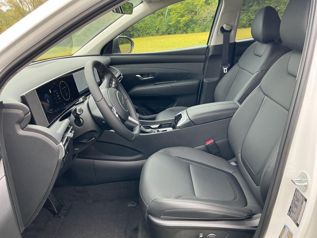 new 2026 Hyundai Tucson car, priced at $30,998