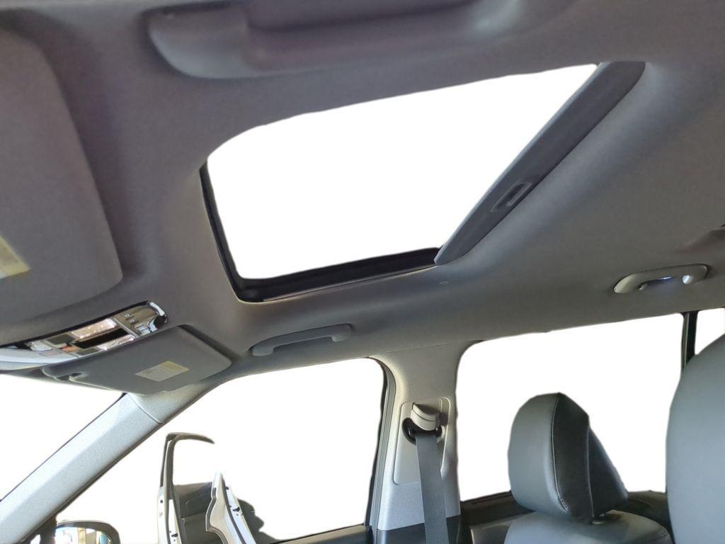 new 2025 Hyundai Santa Fe car, priced at $39,917