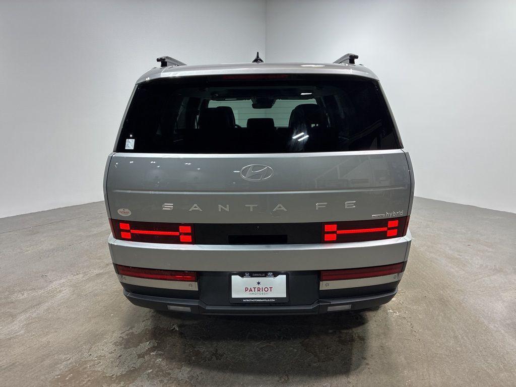 new 2025 Hyundai Santa Fe car, priced at $39,917