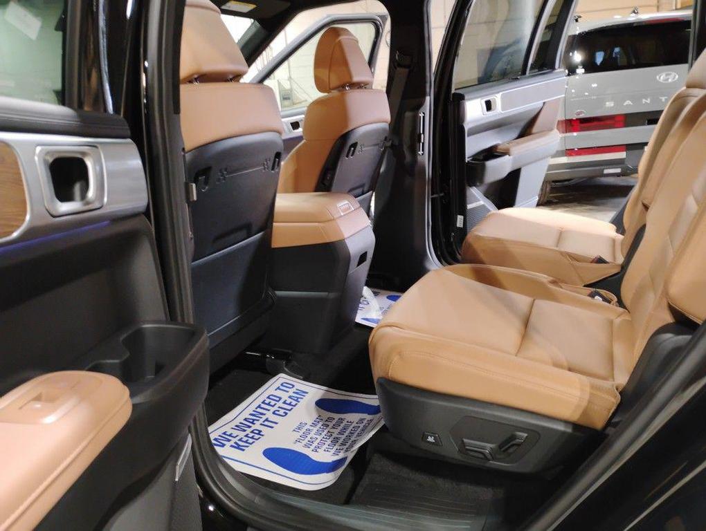 new 2026 Hyundai SANTA FE HEV car, priced at $48,581