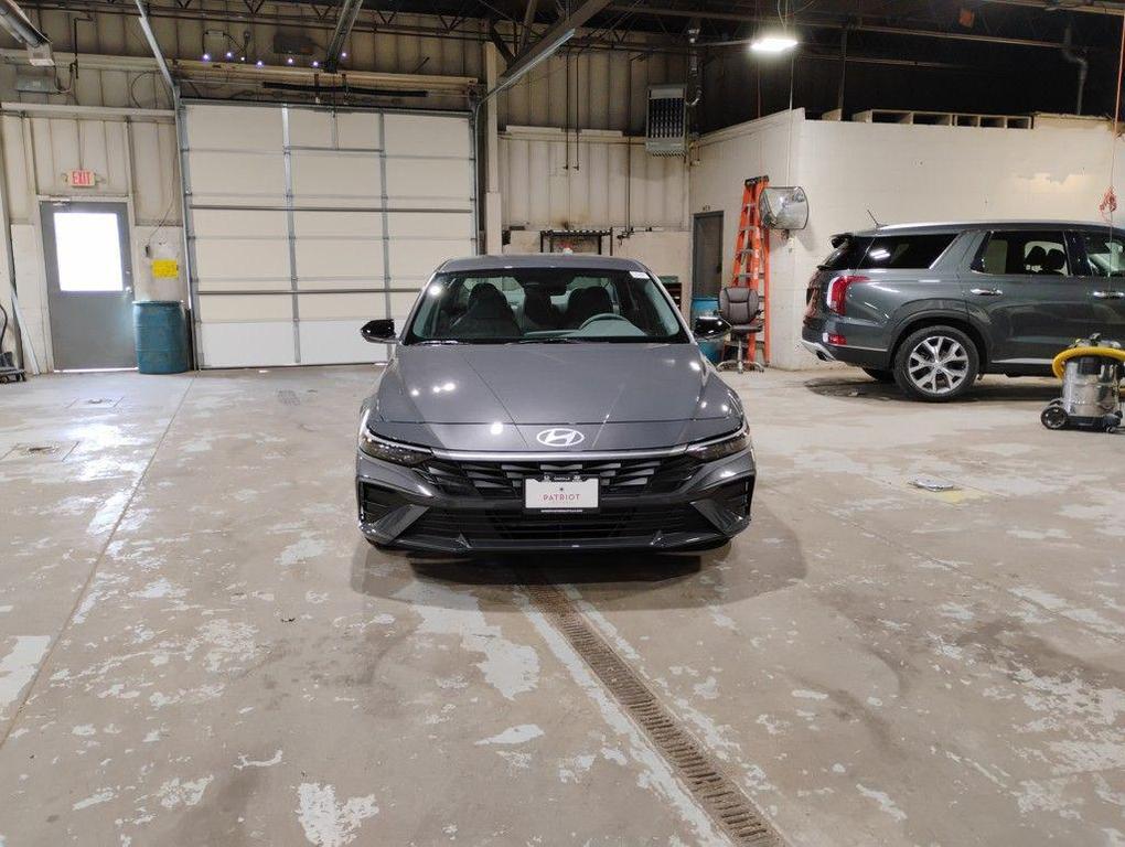new 2025 Hyundai Elantra car, priced at $21,239