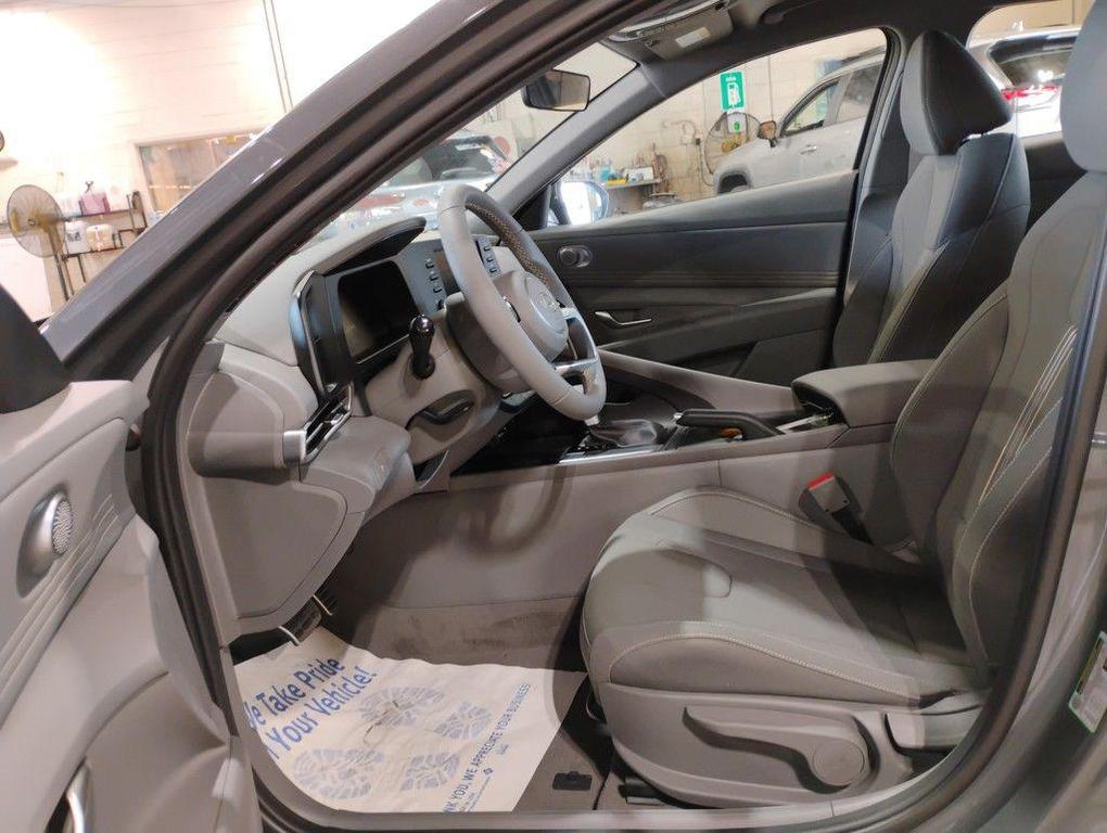 new 2025 Hyundai Elantra car, priced at $21,239