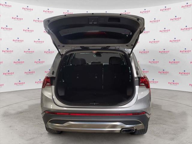 used 2022 Hyundai Santa Fe car, priced at $26,597