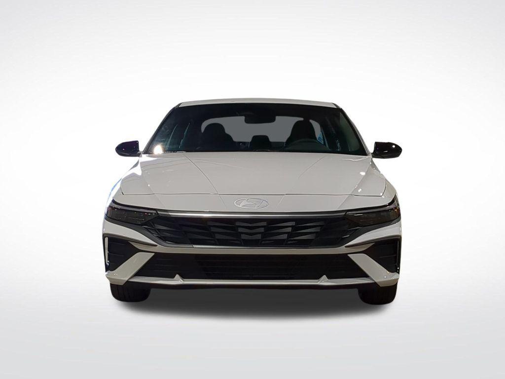 new 2025 Hyundai Elantra car, priced at $21,660