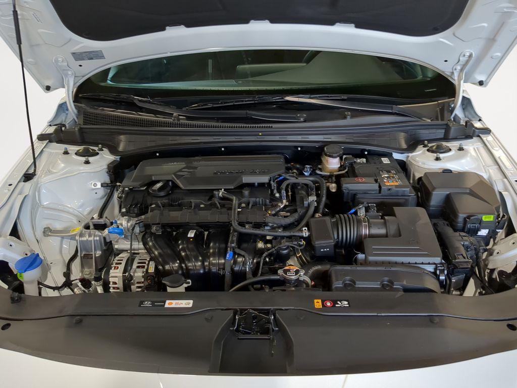 new 2025 Hyundai Elantra car, priced at $21,660