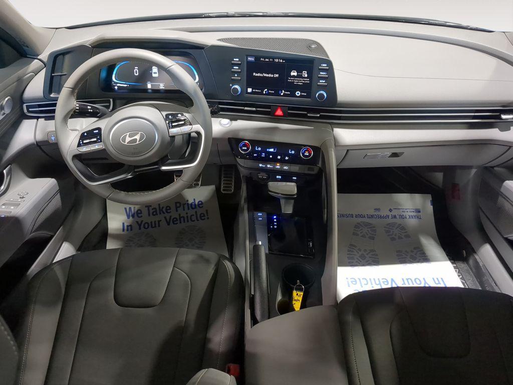 new 2025 Hyundai Elantra car, priced at $21,213