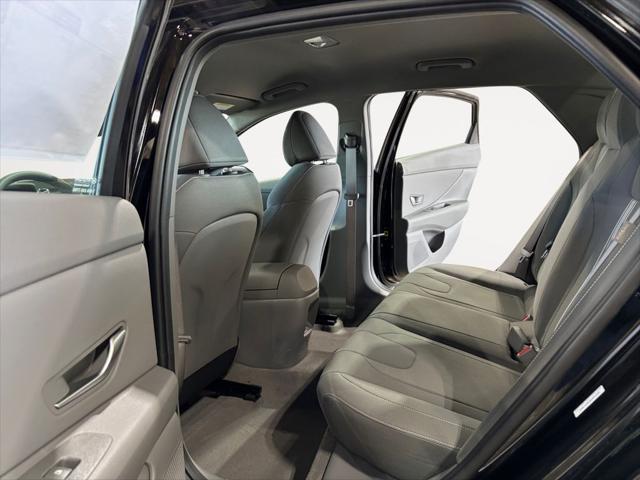 new 2025 Hyundai Elantra car, priced at $22,964