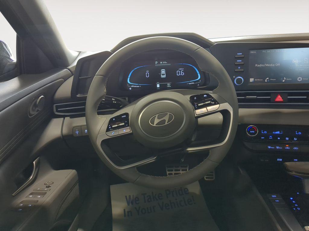 new 2025 Hyundai Elantra car, priced at $21,213