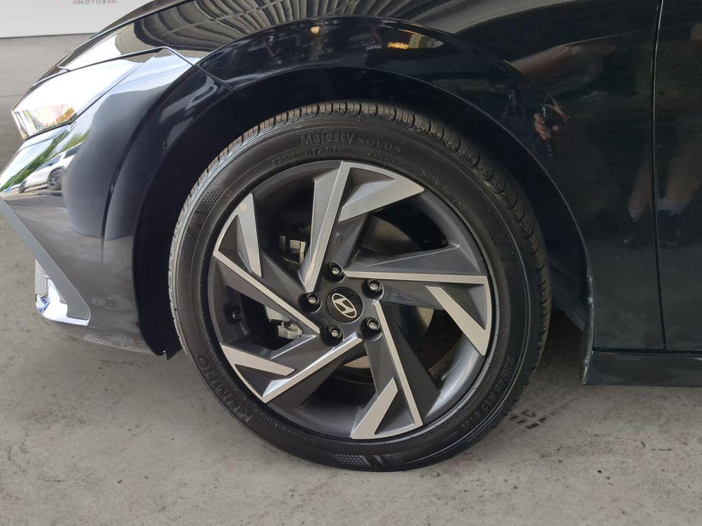 new 2025 Hyundai Elantra car, priced at $21,213