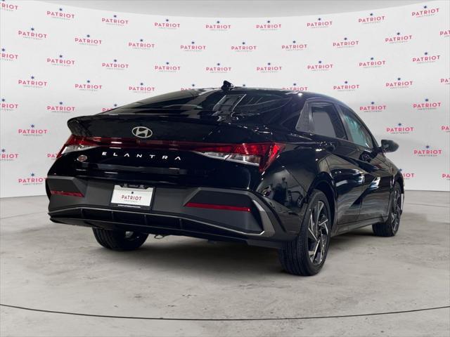 new 2025 Hyundai Elantra car, priced at $22,964