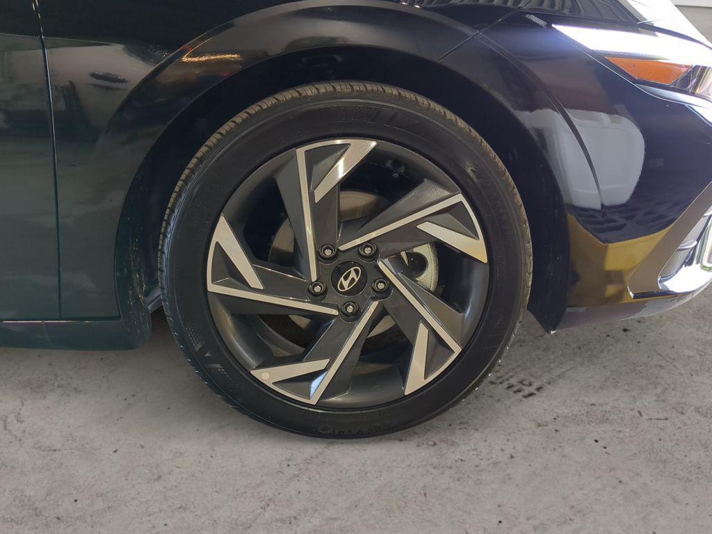 new 2025 Hyundai Elantra car, priced at $21,213