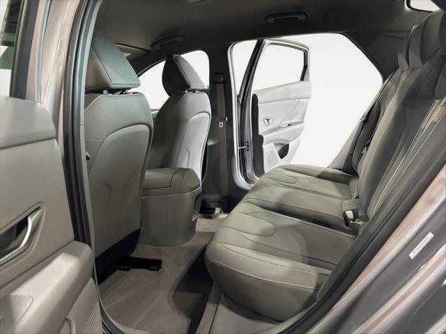 new 2025 Hyundai Elantra car, priced at $22,964