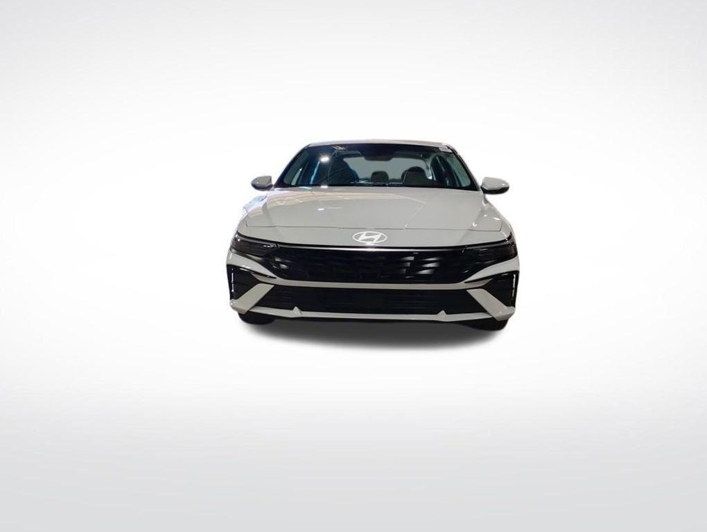 new 2025 Hyundai Elantra car, priced at $25,142