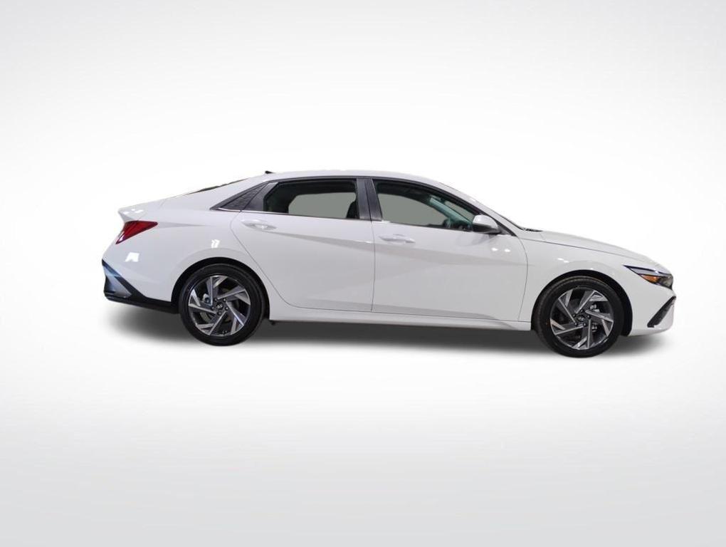 new 2025 Hyundai Elantra car, priced at $25,142