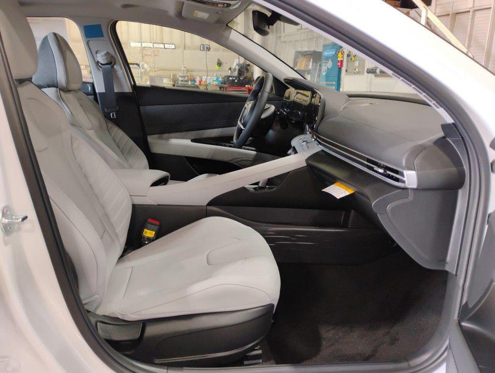 new 2025 Hyundai Elantra car, priced at $25,142