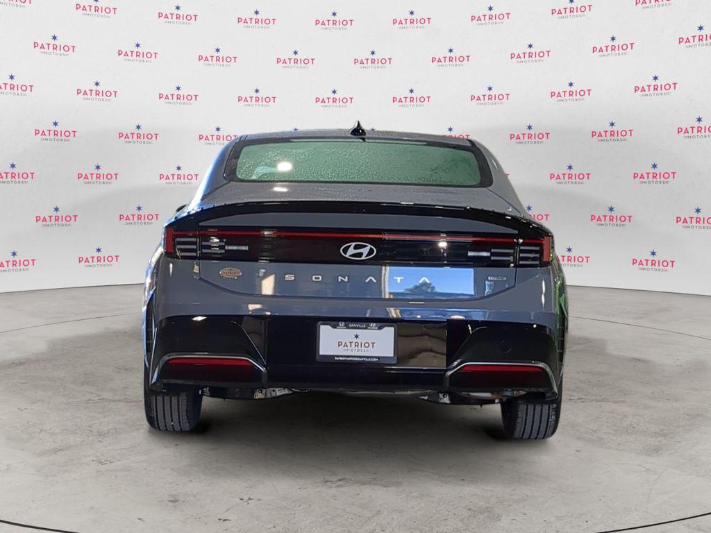 new 2025 Hyundai Sonata car, priced at $25,564