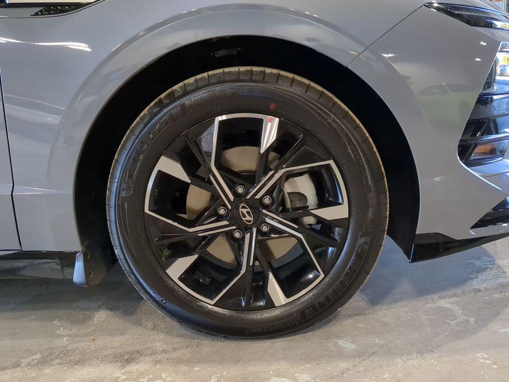 new 2025 Hyundai Sonata car, priced at $25,564