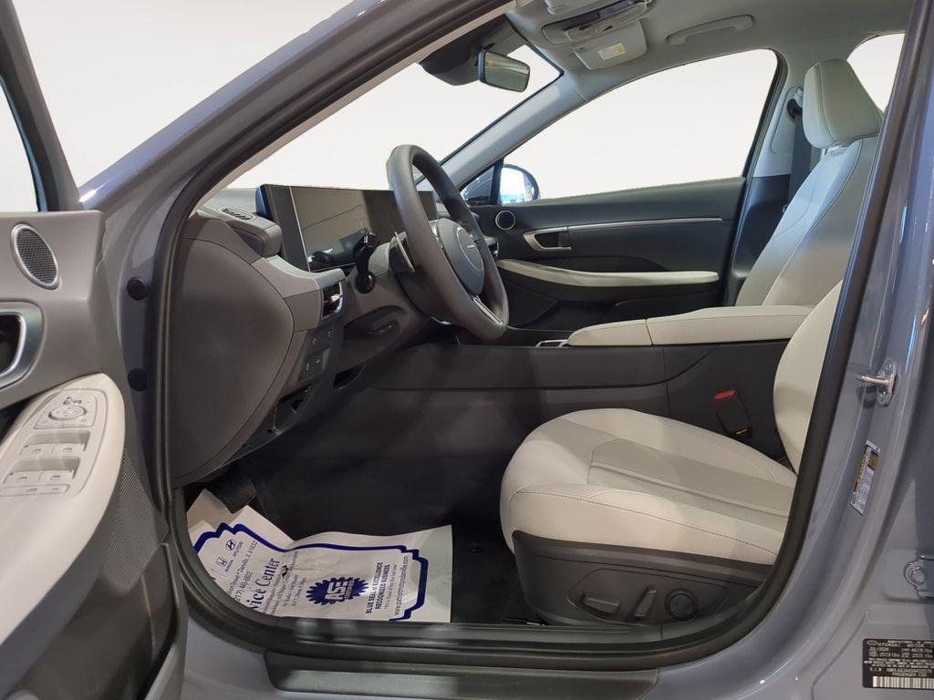 new 2025 Hyundai Sonata car, priced at $25,564