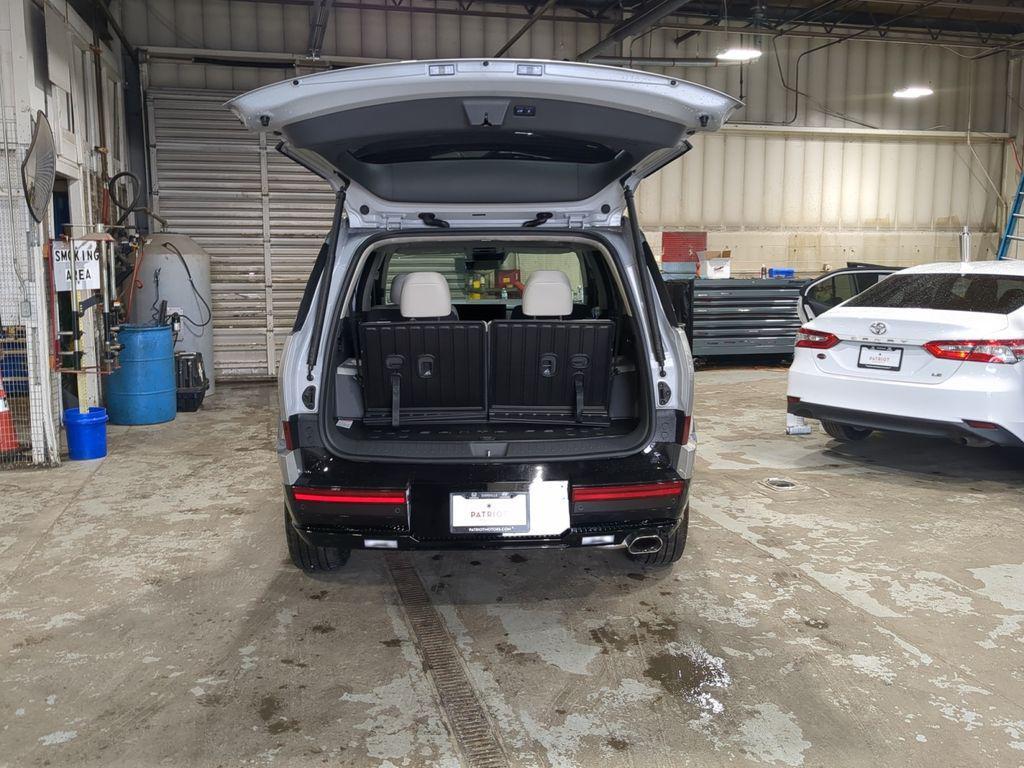 new 2025 Hyundai Santa Fe car, priced at $44,699
