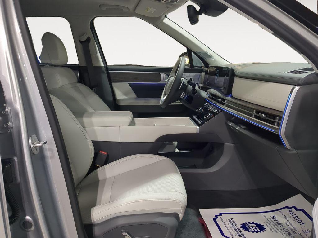 new 2025 Hyundai Santa Fe car, priced at $44,699