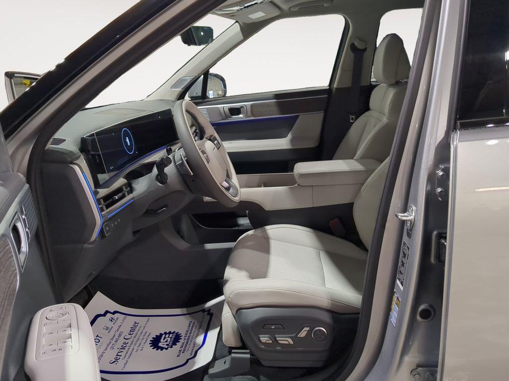 new 2025 Hyundai Santa Fe car, priced at $44,699