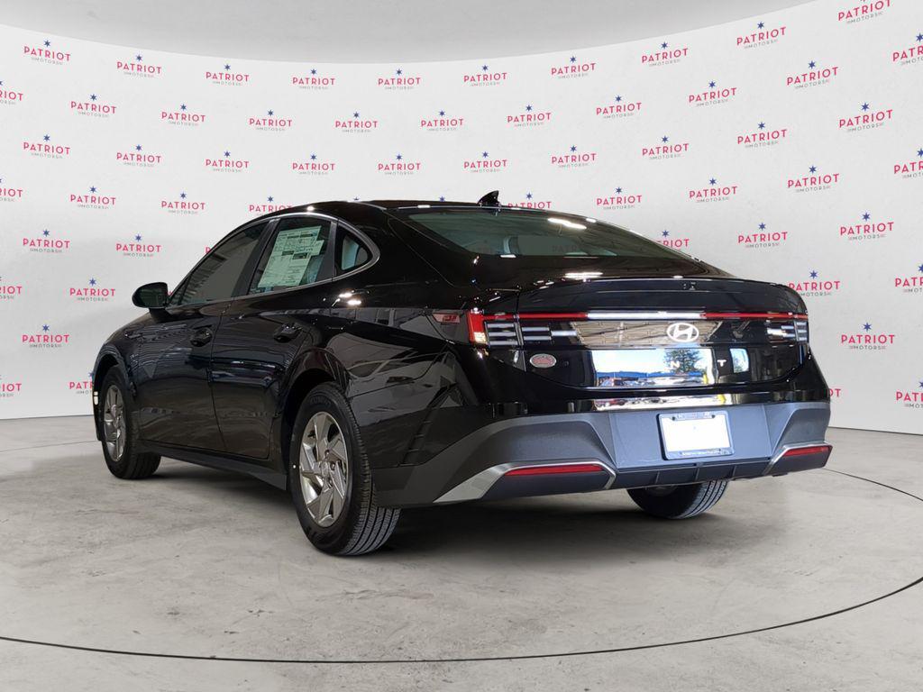 new 2025 Hyundai Sonata car, priced at $23,801
