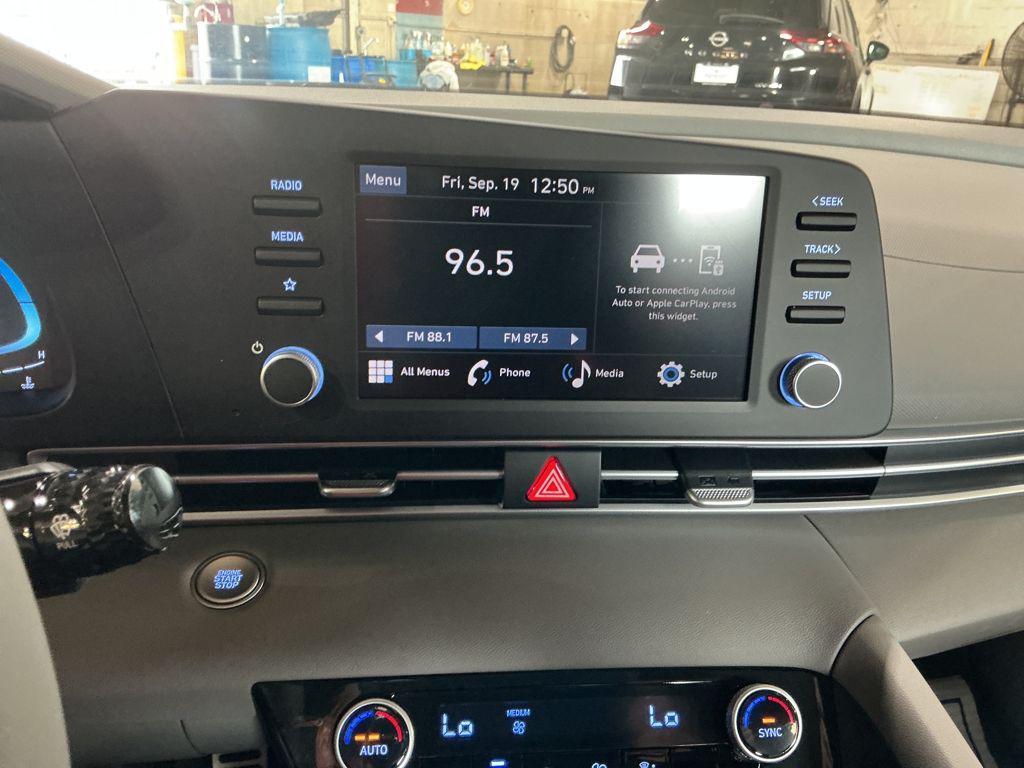 new 2025 Hyundai Elantra car, priced at $21,309