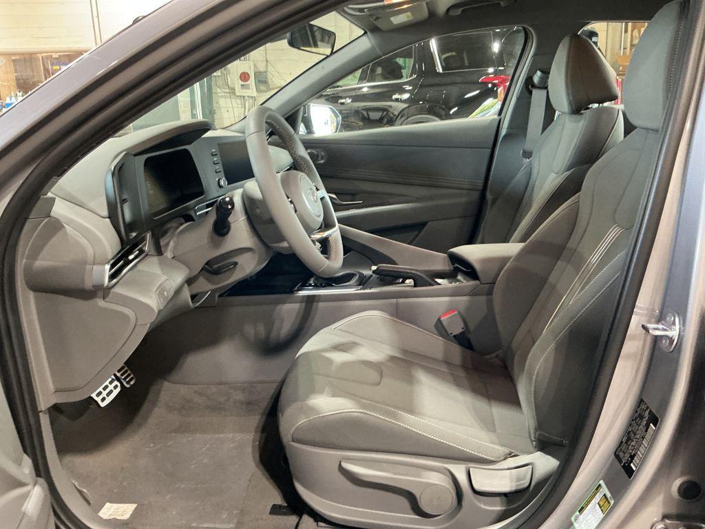 new 2025 Hyundai Elantra car, priced at $21,309