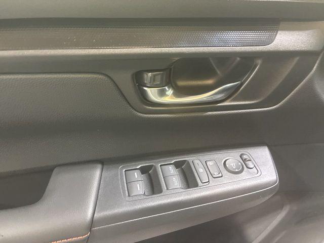 new 2025 Honda CR-V Hybrid car