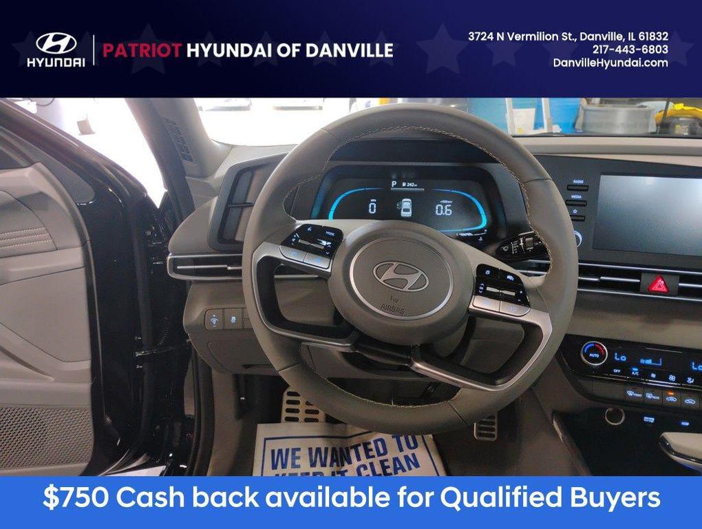 new 2025 Hyundai Elantra car, priced at $23,462