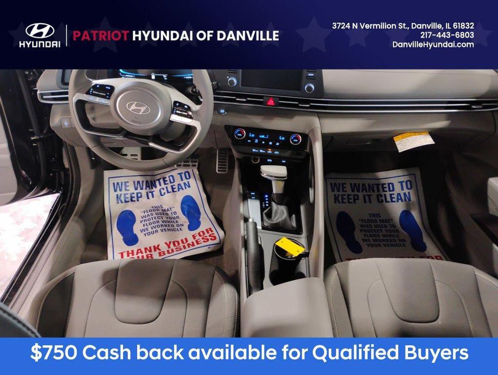 new 2025 Hyundai Elantra car, priced at $23,462