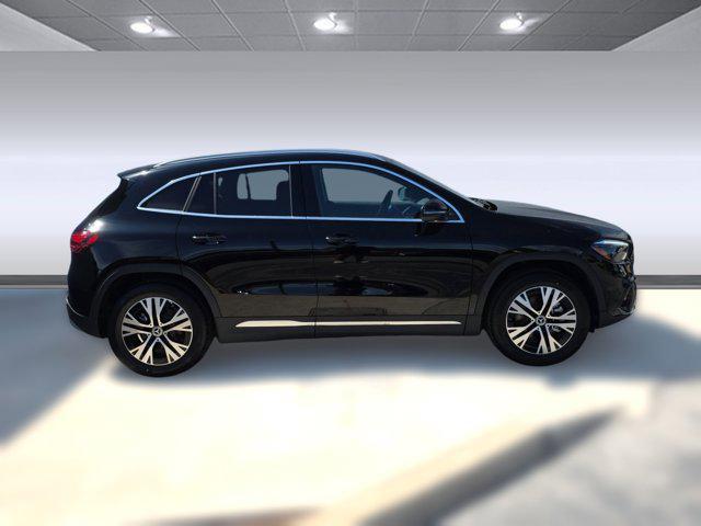 new 2025 Mercedes-Benz GLA 250 car, priced at $42,250