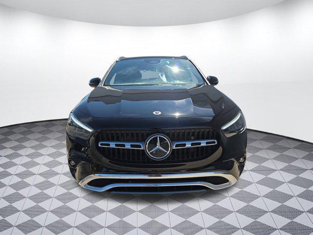 new 2025 Mercedes-Benz GLA 250 car, priced at $42,250