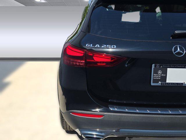 new 2025 Mercedes-Benz GLA 250 car, priced at $42,250