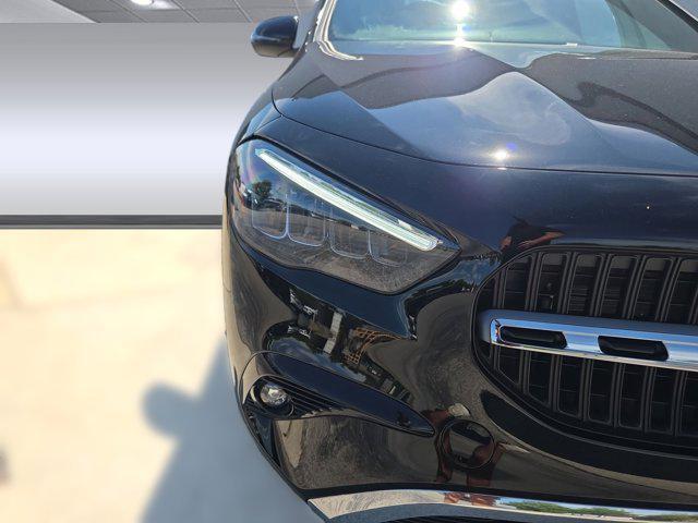 new 2025 Mercedes-Benz GLA 250 car, priced at $42,250