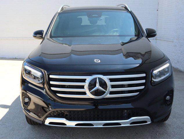 new 2024 Mercedes-Benz GLB 250 car, priced at $51,215