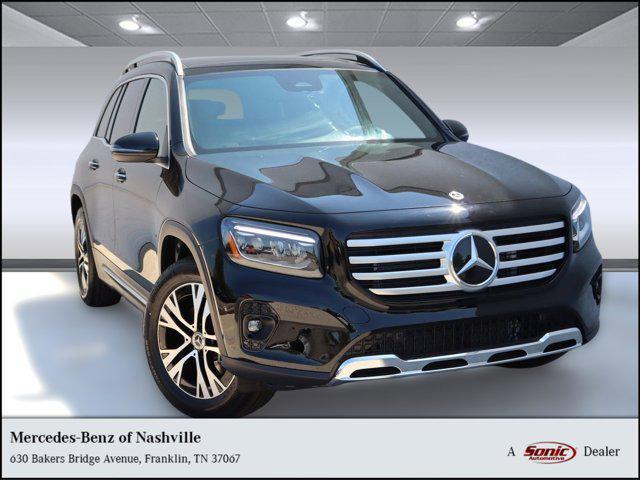 new 2024 Mercedes-Benz GLB 250 car, priced at $51,215