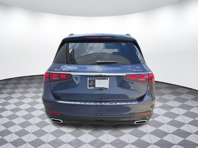 new 2026 Mercedes-Benz GLS 450 car