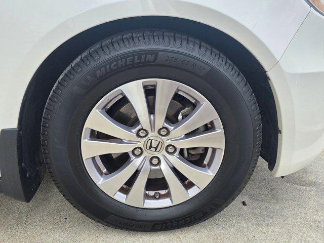used 2014 Honda Odyssey car, priced at $10,499