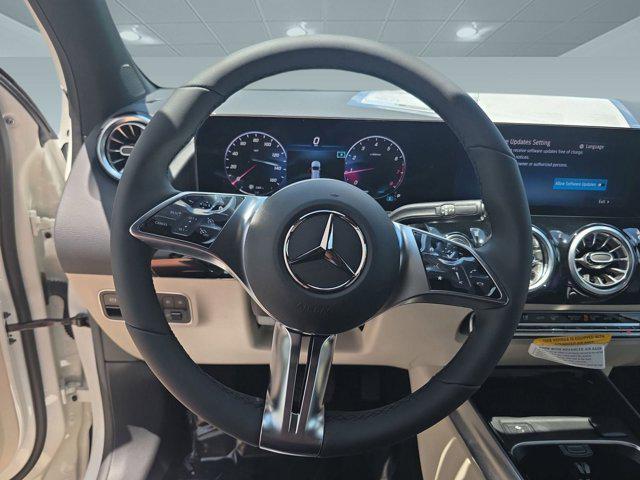 new 2025 Mercedes-Benz GLA 250 car, priced at $47,295