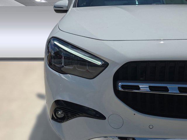 new 2025 Mercedes-Benz GLA 250 car, priced at $47,295