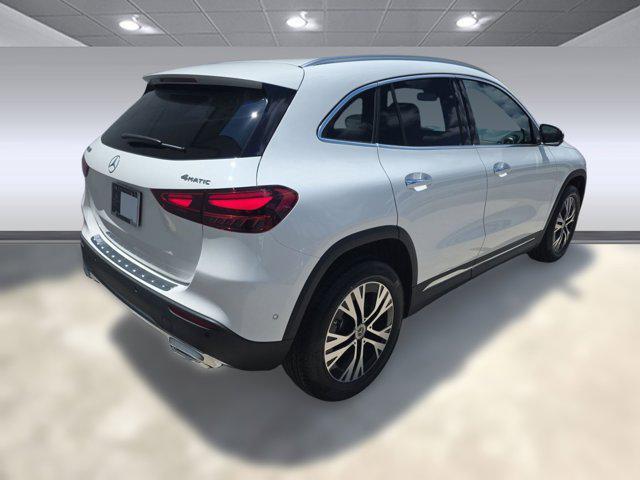 new 2025 Mercedes-Benz GLA 250 car, priced at $47,295