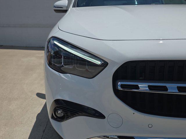 new 2025 Mercedes-Benz GLA 250 car, priced at $47,295