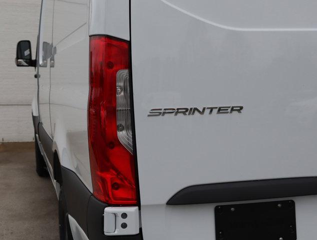 new 2024 Mercedes-Benz Sprinter 2500 car, priced at $53,287