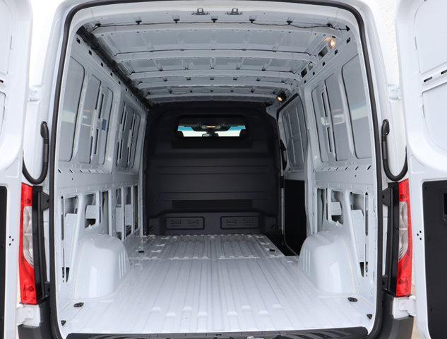 new 2024 Mercedes-Benz Sprinter 2500 car, priced at $53,287