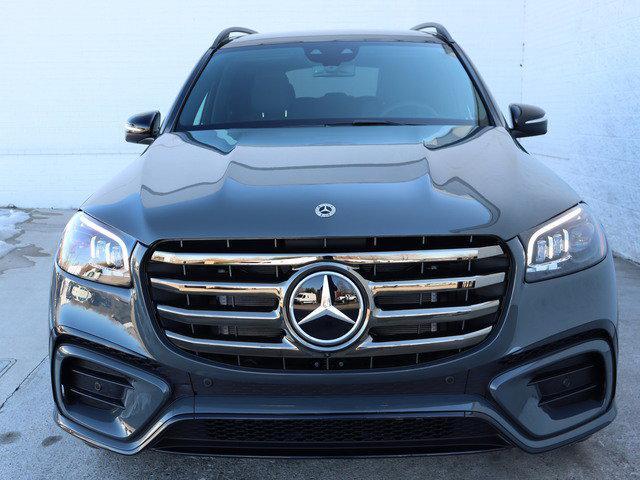 new 2025 Mercedes-Benz GLS 450 car, priced at $113,600